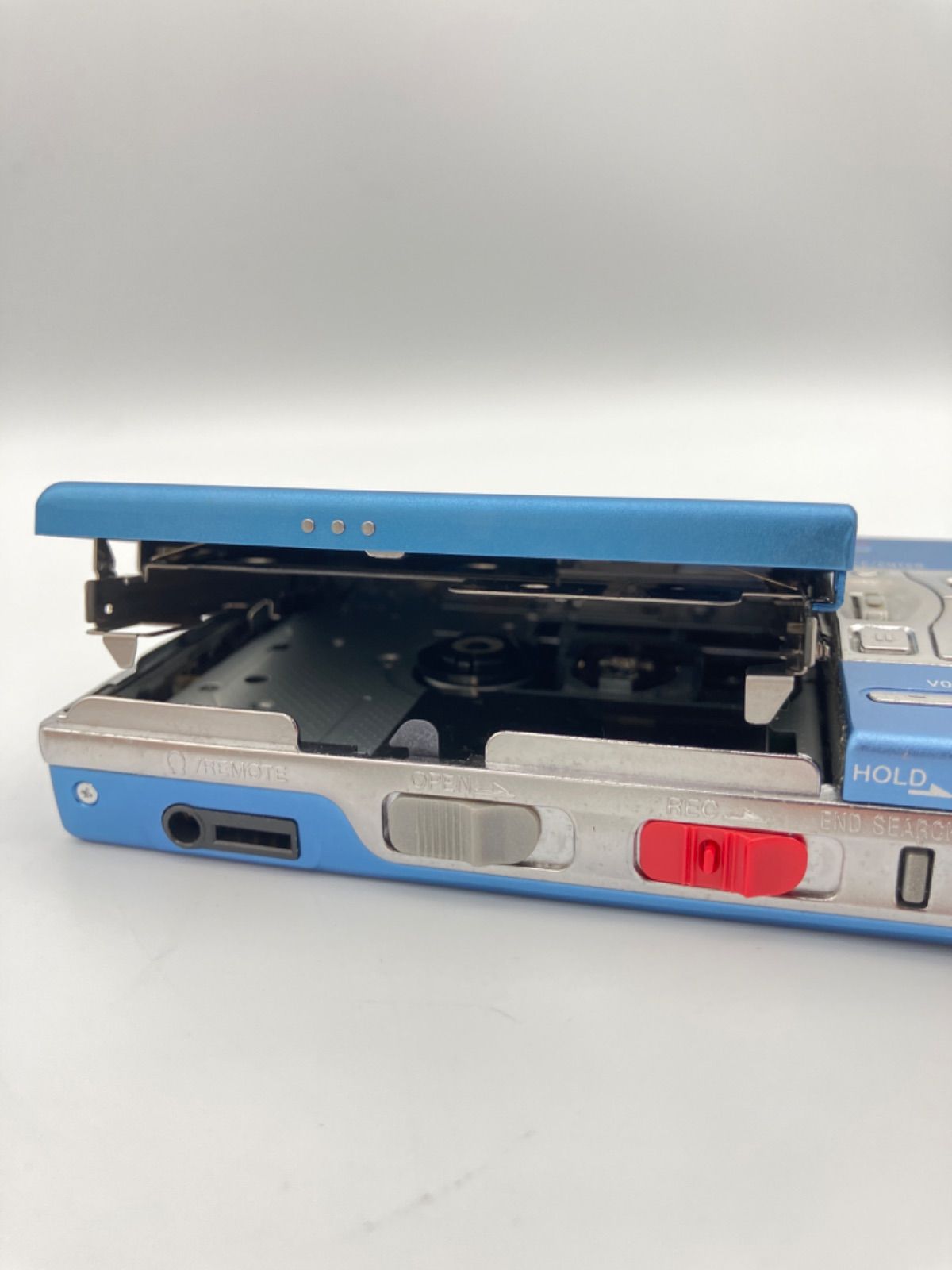 □ SONY ソニー MZ-R50 ポータブルMDレコーダー - メルカリ