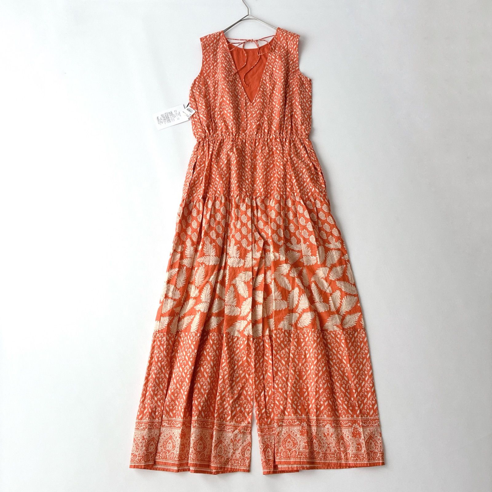 新品✨️サラマリカ リーフプリント コットン サロペット オールインワン タグ付 sara mallika LEAF PRINT SILK ROMPERS リーフプリント