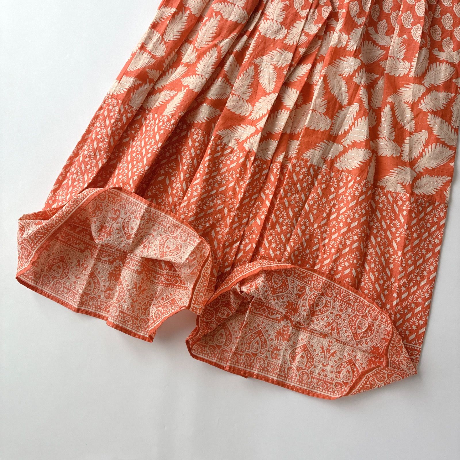 新品✨️サラマリカ リーフプリント コットン サロペット オールインワン タグ付 sara mallika LEAF PRINT SILK ROMPERS リーフプリント