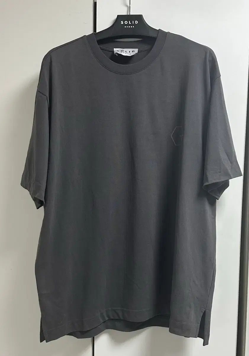 48 ソールレイ 22FW グレー ファウンテン グラフィック Tシャツ
