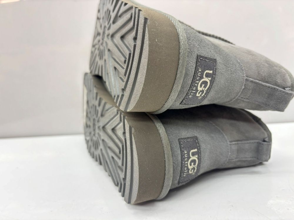 アグ UGG オーストラリア australia CLASSIC MINI ムートンブーツ