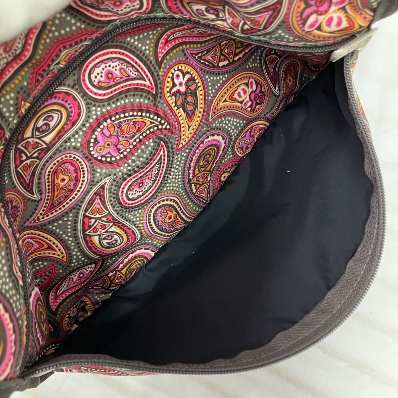 6102 LeSportsac レスポートサック ショルダーバッグ 斜めがけ 紐調節