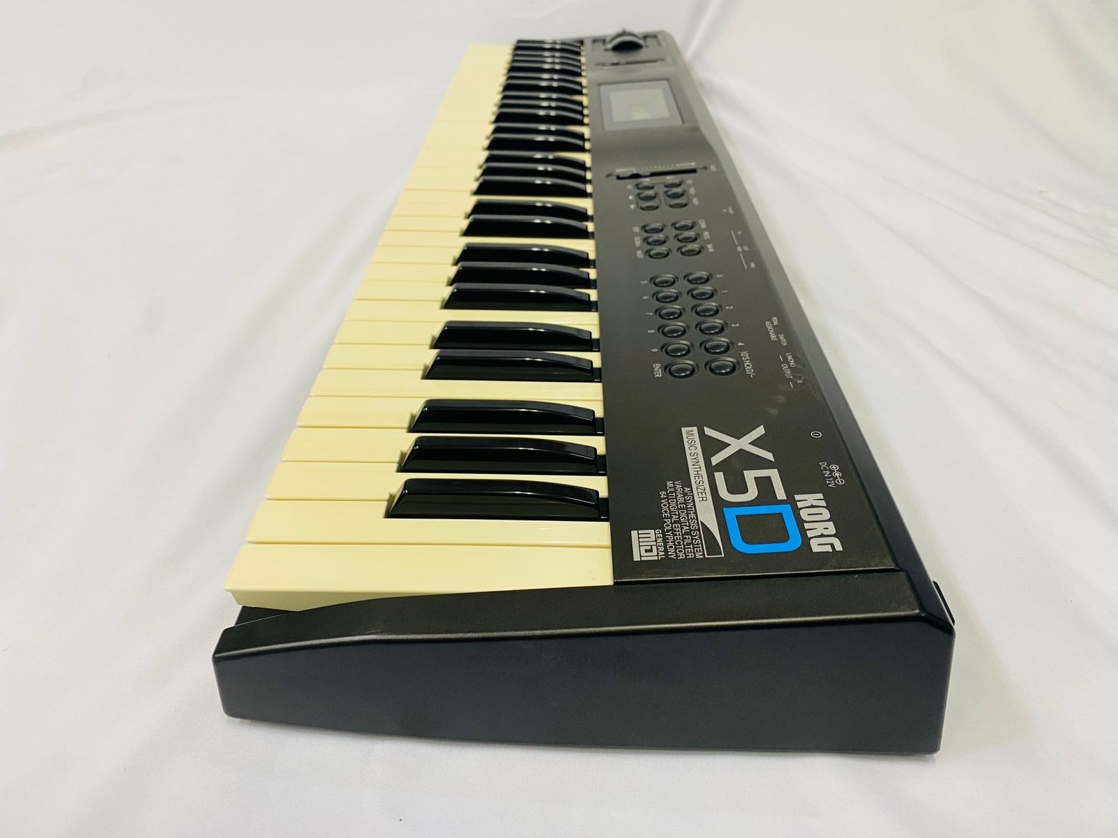 KORG X5D シンセサイザー ケース付き マニュアル有 61鍵 美品 KORG X5D