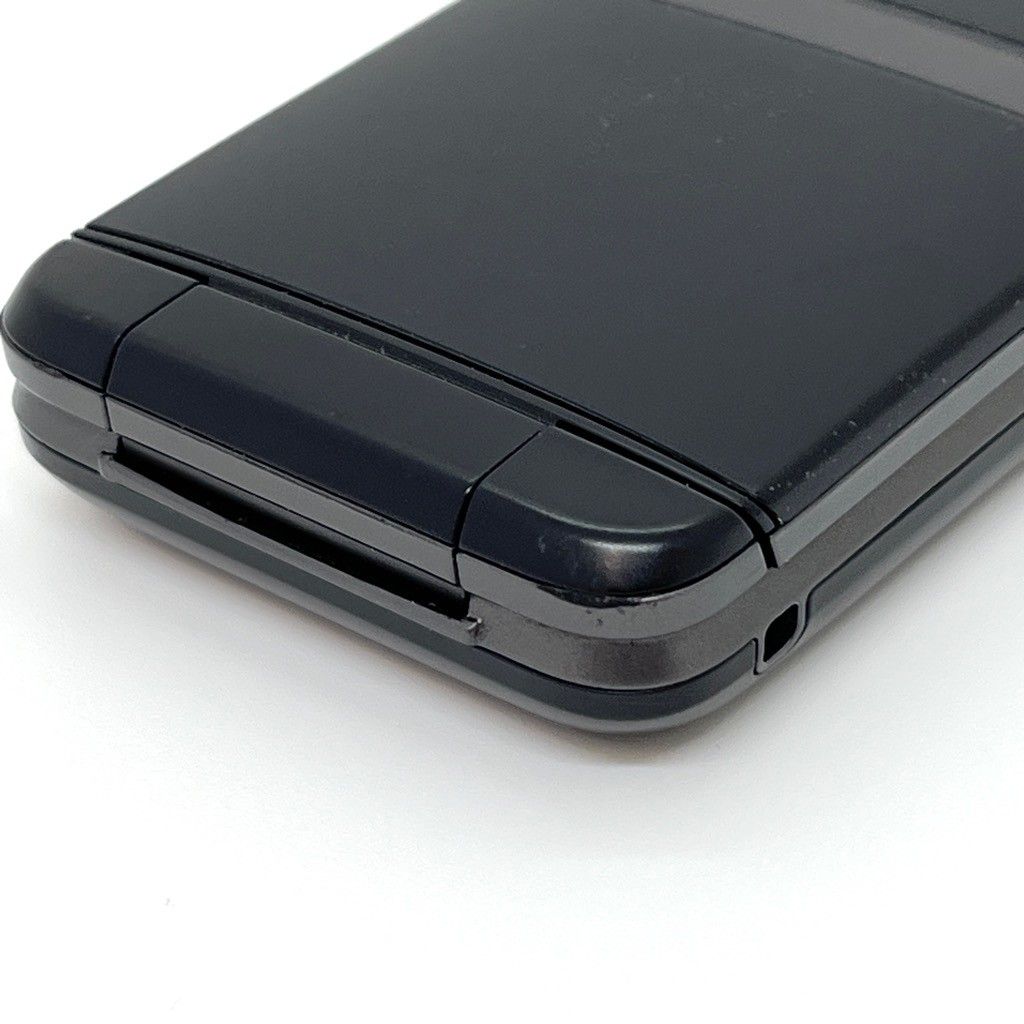 良品】GRATINA KYF39 墨 ブラック au SIMロック解除済 4G LTEケータイ