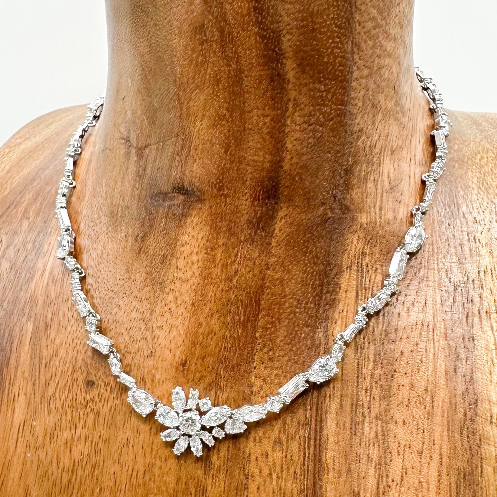 レディース スワロフスキー チョーカー ネックレス Swarovski