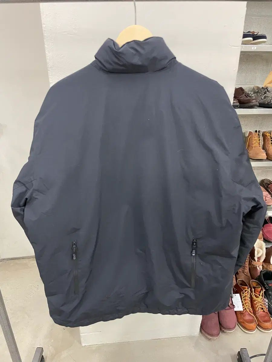 ニューバランスXイーストローグ ダウン XL