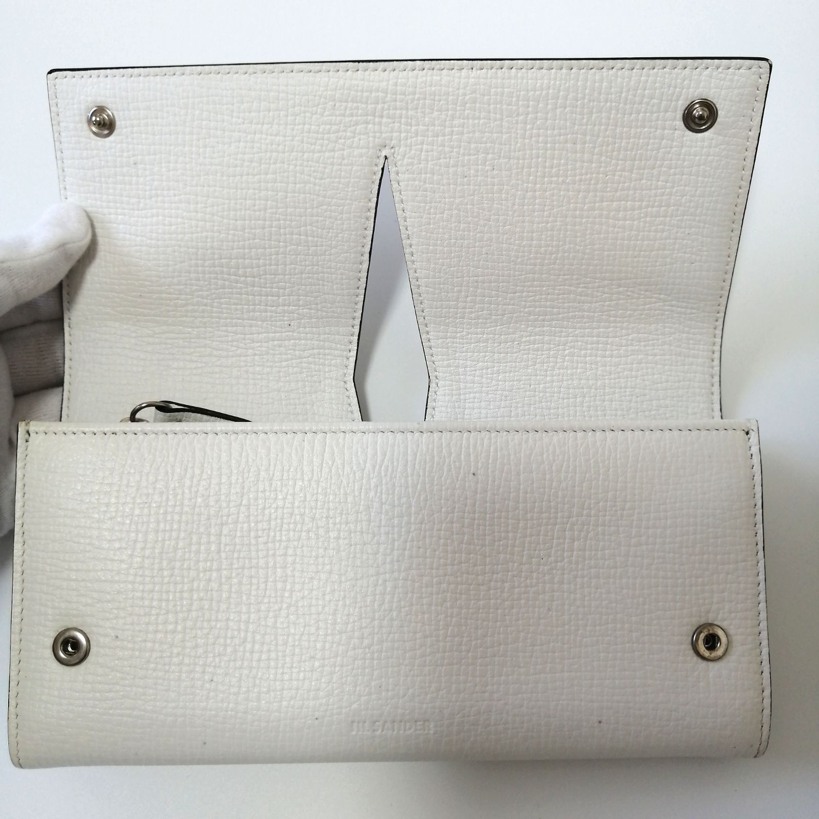✨ジルサンダー✨ JIL SANDER 長財布 ホワイト 499 - メルカリ