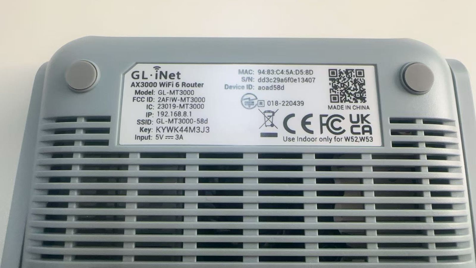 超美品　GL.iNet WiFi6 トラベル ルーター GL-MT3000
