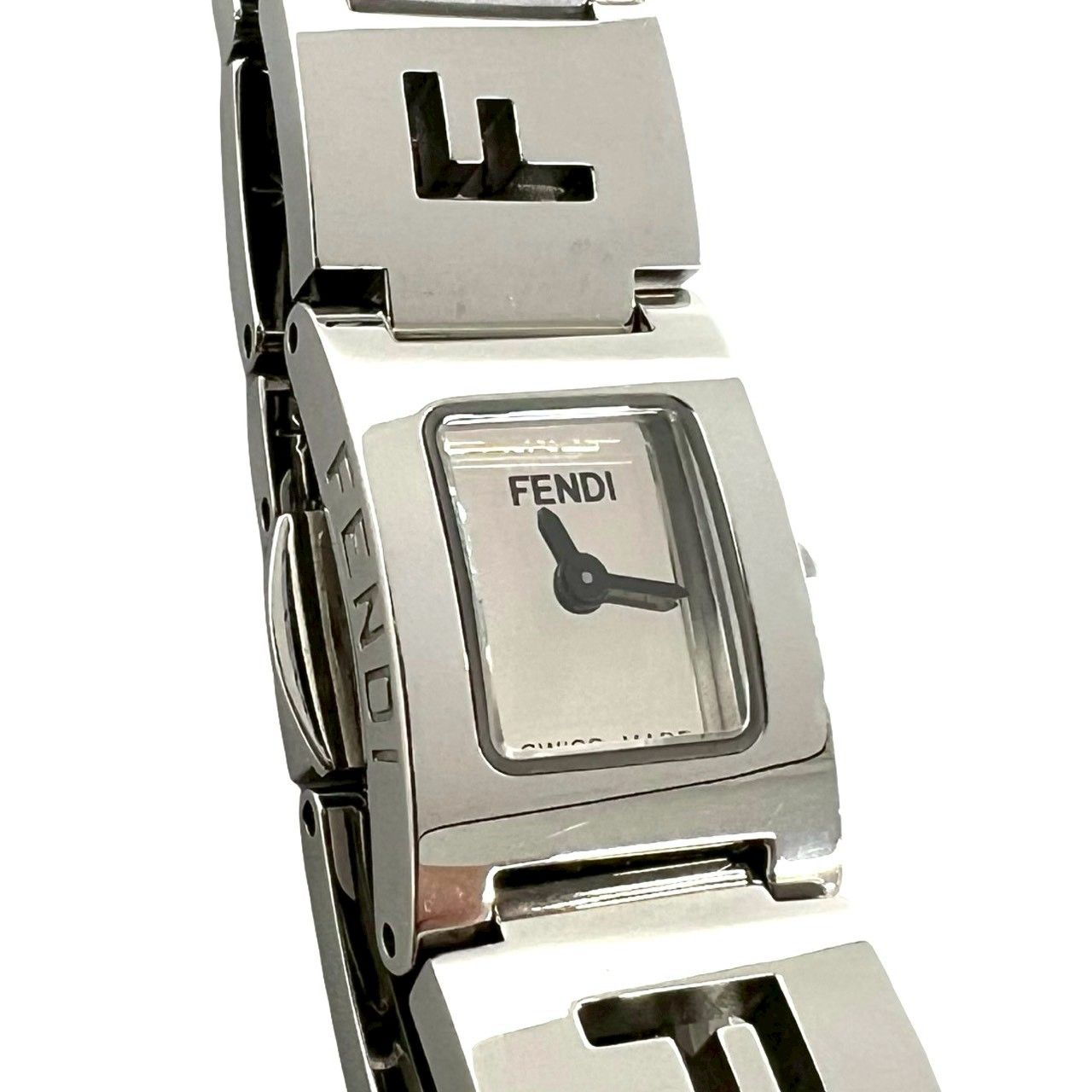 【稼働品】FENDI　3150L クオーツ　腕時計　レディース　フェンディ 稼働品 極 美品 FENDI フェンディ 3150L ステンレススチール クォーツ