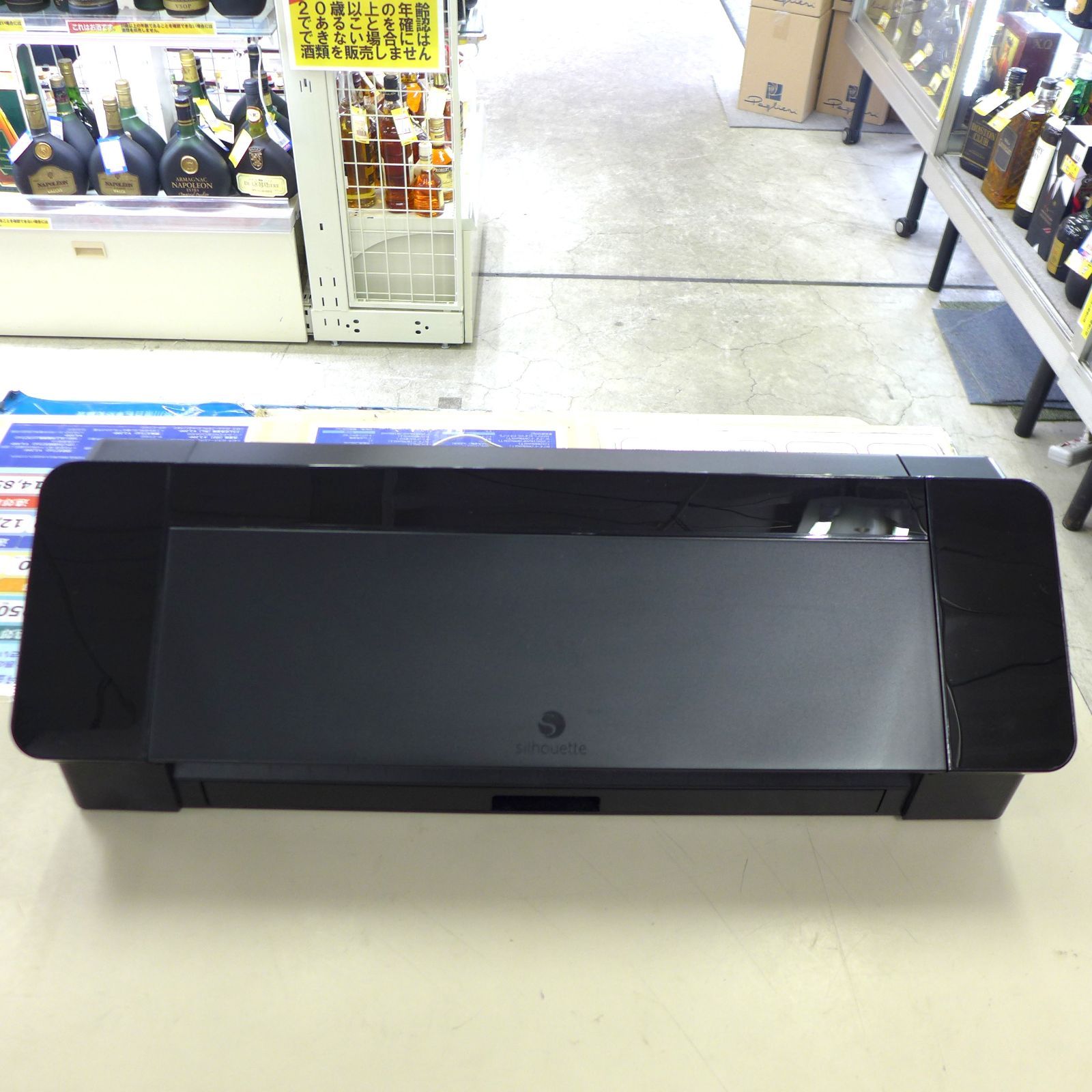 Silhouette CAMEO 中古・動作品 中古美品Silhouette CAMEO4 カッティングマシン - メルカリ
