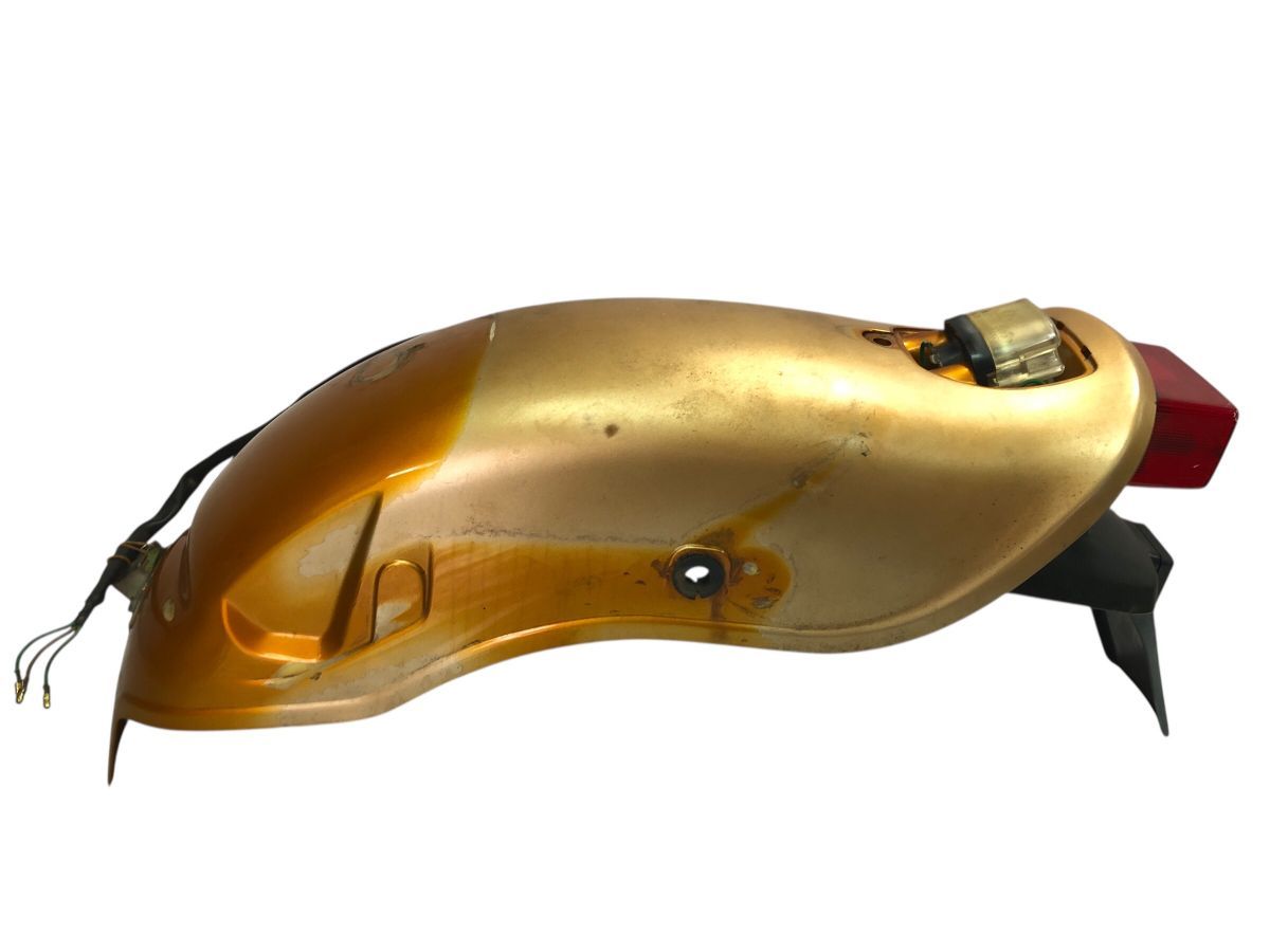 HONDA　JAZZ　ジャズ　AC09　リアフェンダー　テールランプ　泥除け　割れ欠け無し　交換　補修にも（中古）2947-N4697