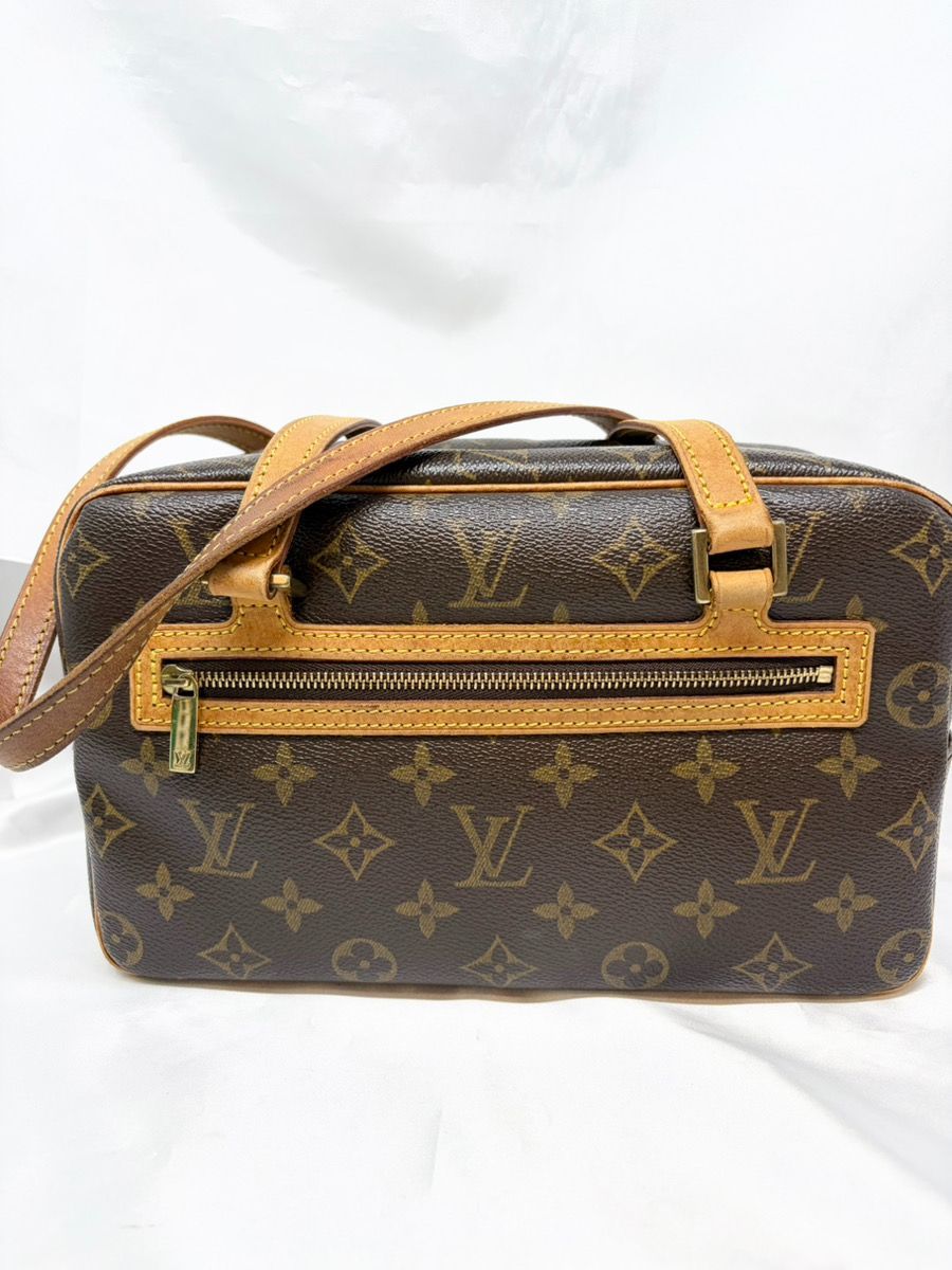 Louis Vuitton ルイヴィトン シテMM 使用感あり 内側ダメージあり（画像確認お願いいたします） M-2113