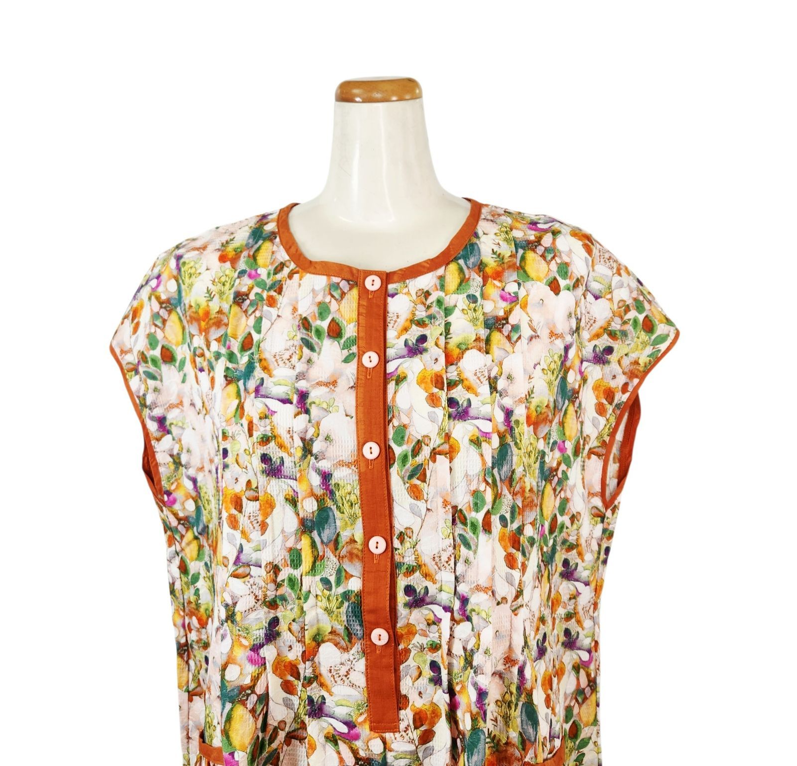 鴨居羊子ワンピース　新品未使用‼️TUNIC　半開フレンチ袖ワンピース　ワッフル綿ドロップ　ワイルド小花 56782 オレンジ色　日本製