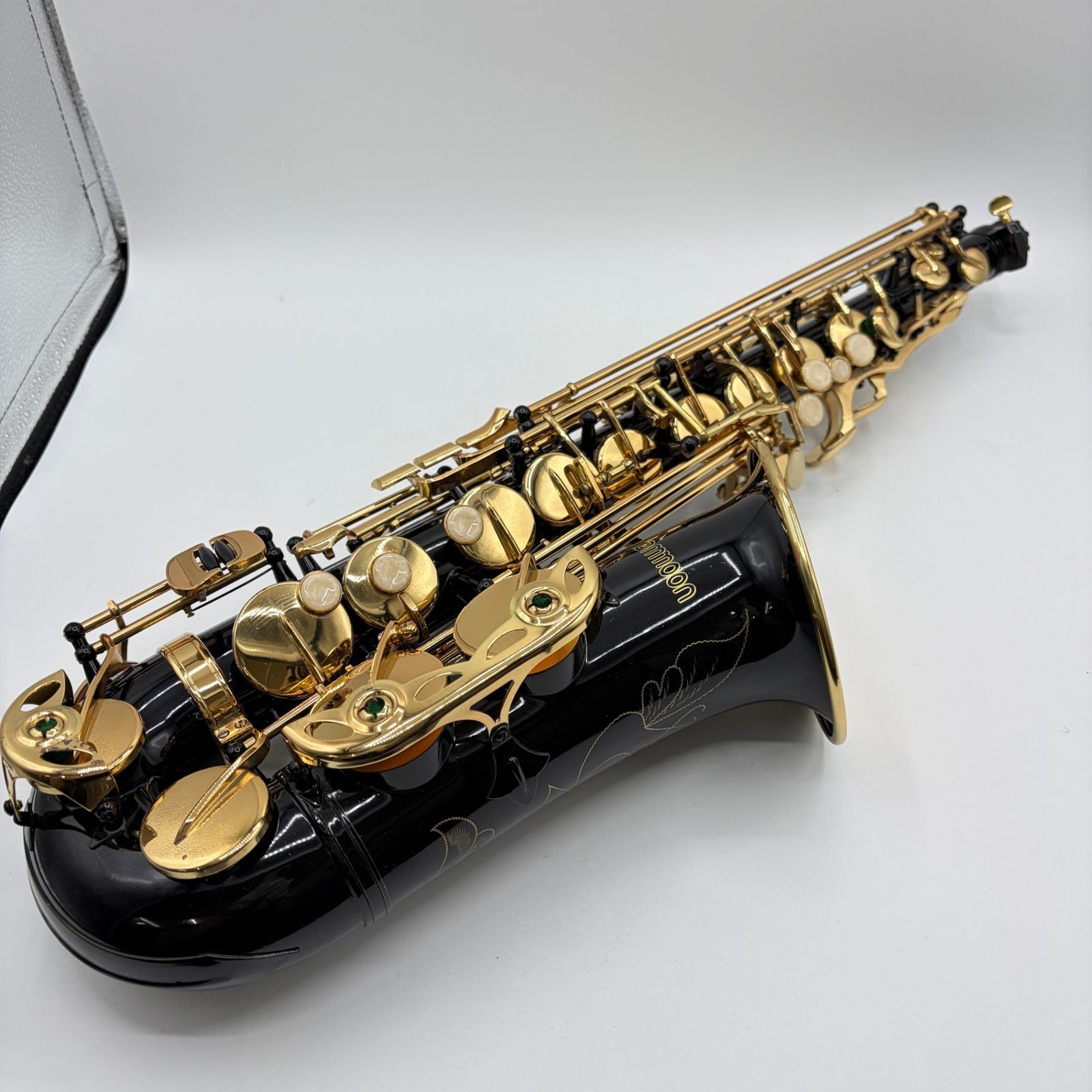 ammoonサックス本体 ゴールド ケース付き ammoon アルトサックス ブラック×ゴールド 彫刻入り 現状品