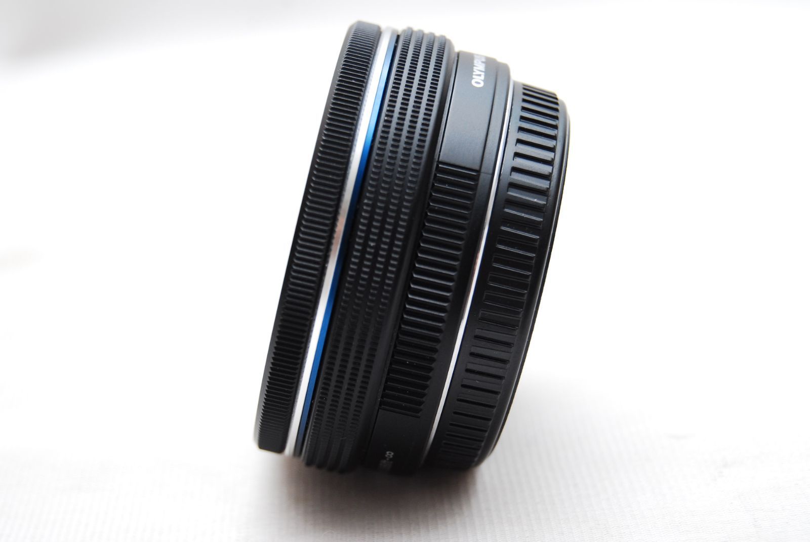 ☆美品 OLYMPUS 電動式パンケーキズームレンズ M.ZUIKO DIGITAL ED 14