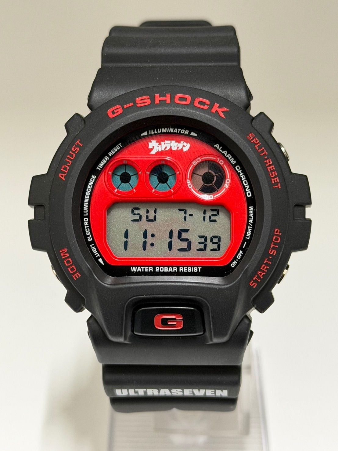 【電池交換済】G-SHOCK Gショック×ULTRASEVEN ウルトラセブン ウルトラマン誕生45周年記念 DW-6900FS