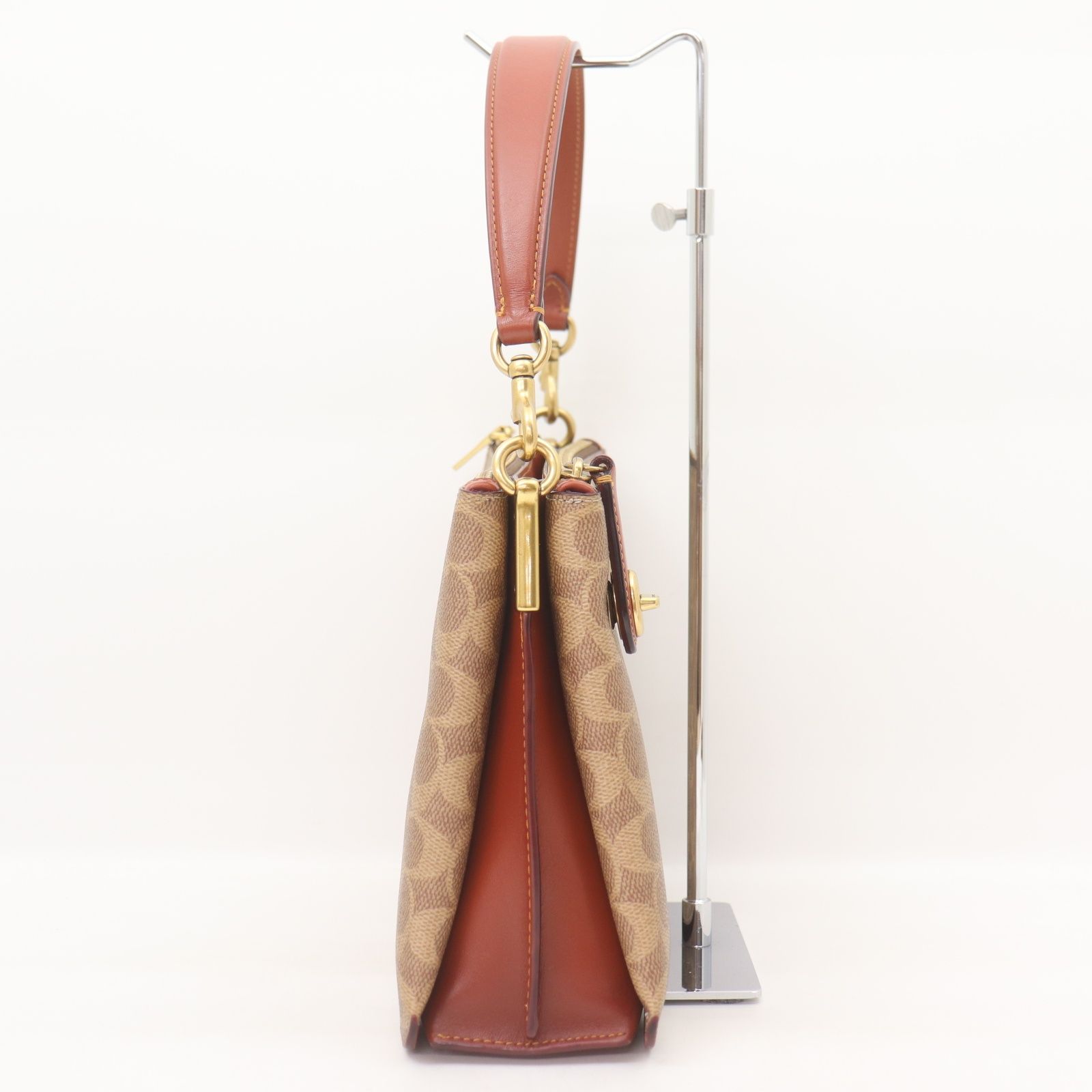 IT3OXF3UKDJ2 美品 COACH コーチ シグネチャー レザー ダブルジップ