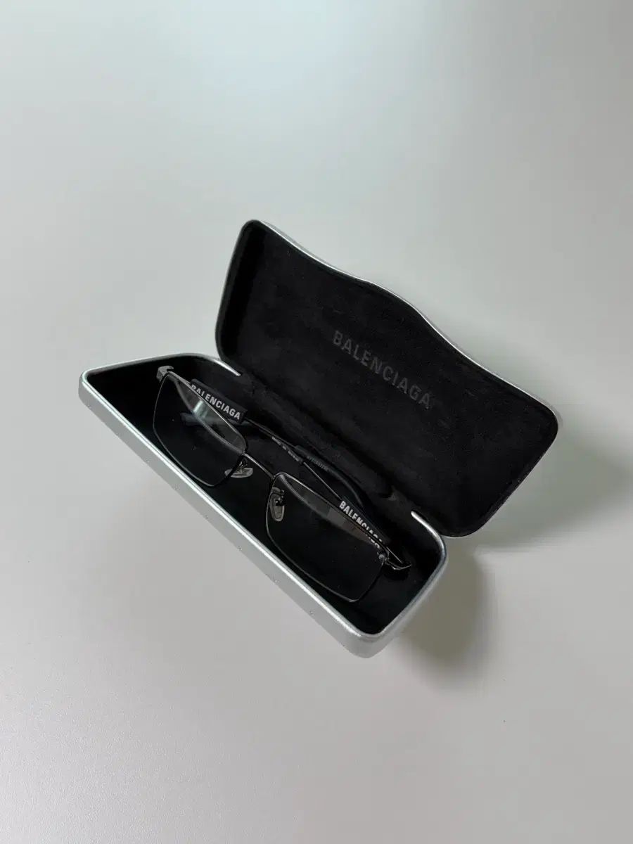 バレンシアガ BB0118O メガネ アジアンフィット ガンメタル (ブラック)