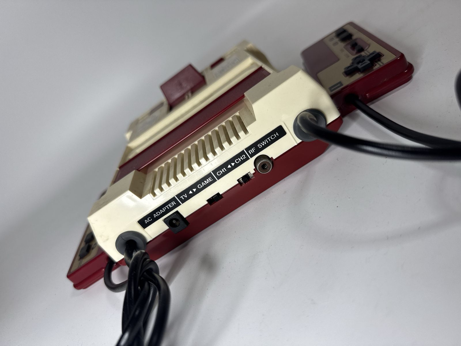任天堂 ファミコン本体 HVC-001 箱付 ＋ソフト4本 スーパーマリオ 動作
