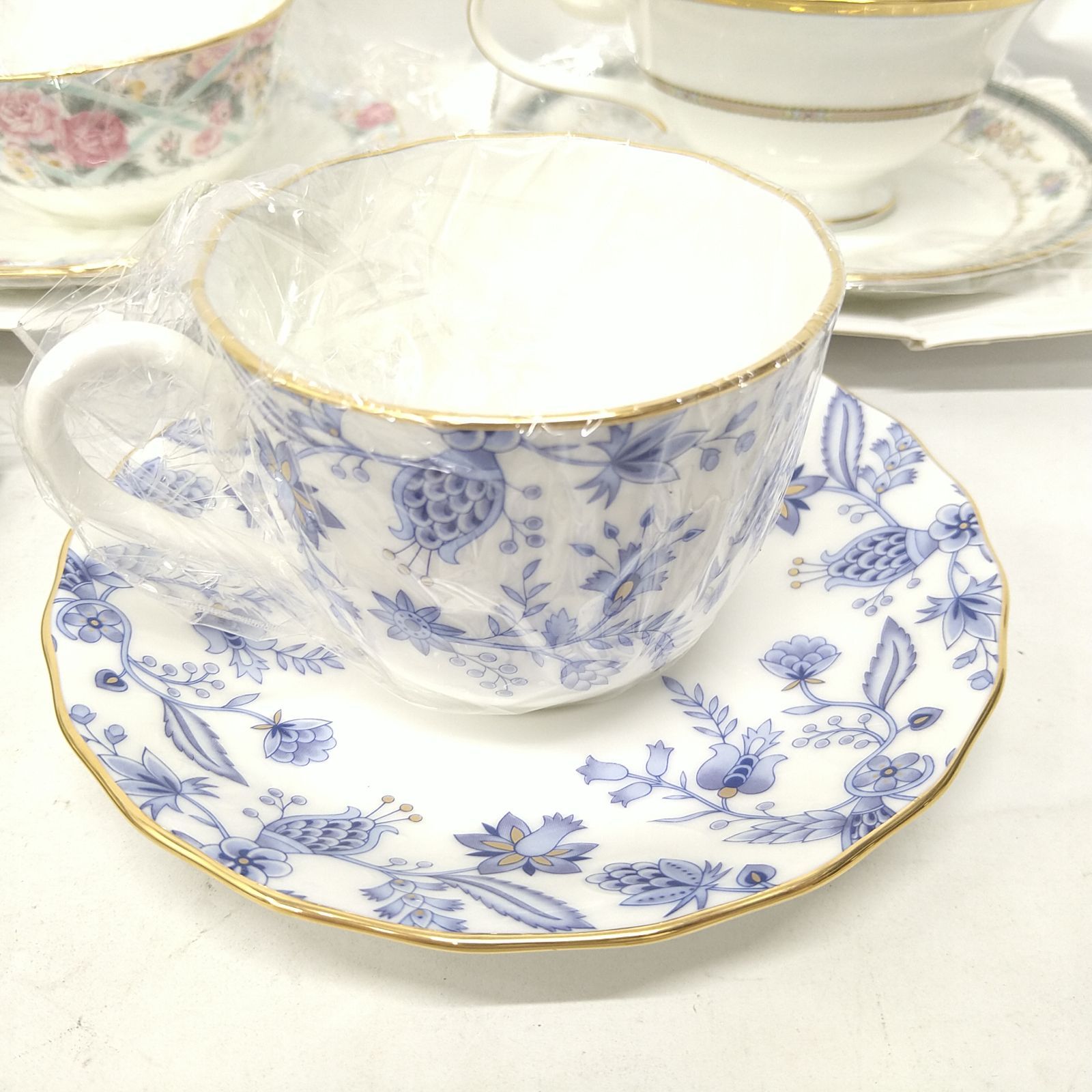 中古／未使用／元箱付】ノリタケ カップ＆ソーサー 5客セット Y5002 