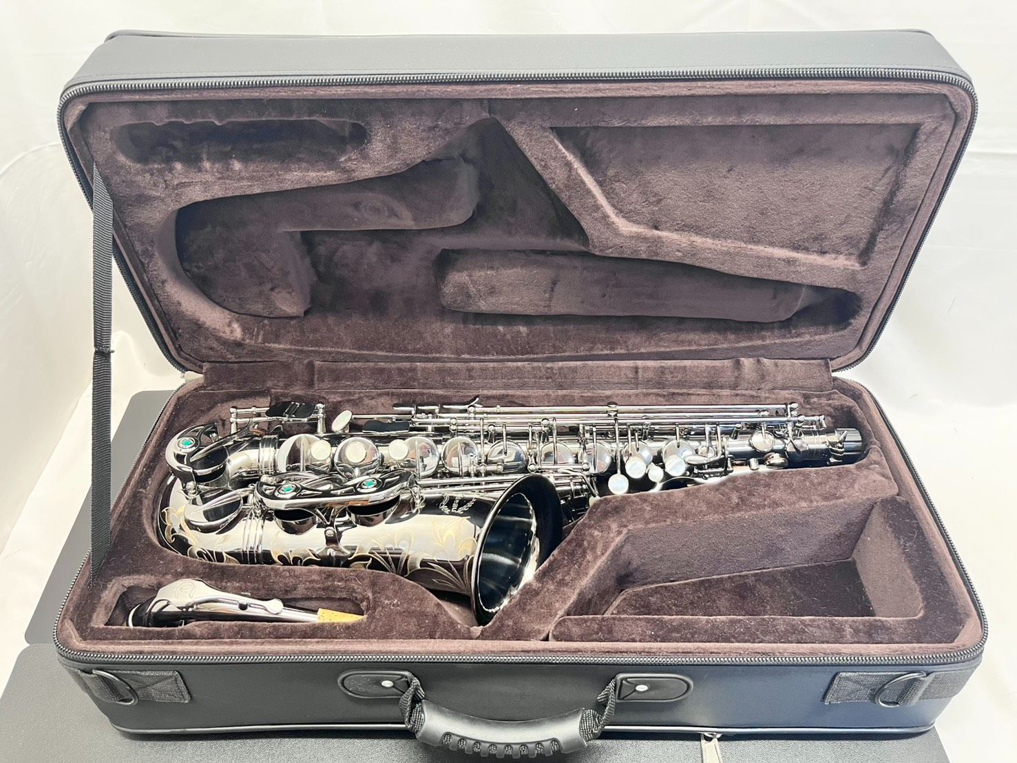 Chateau　アルトサックス　CAS-H92B　ブラックニッケルメッキ