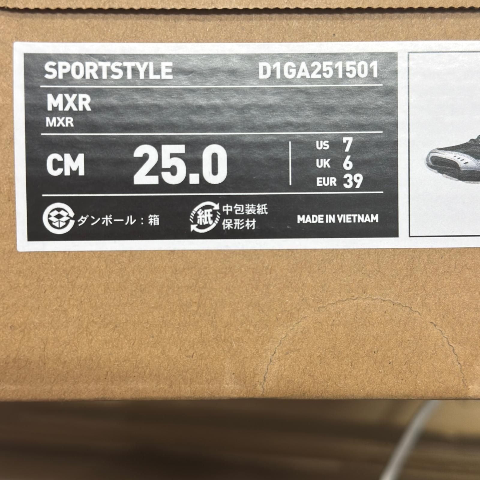 参考上代17600円 未使用 Mizuno MXR スニーカー ミズノ D1GA251501