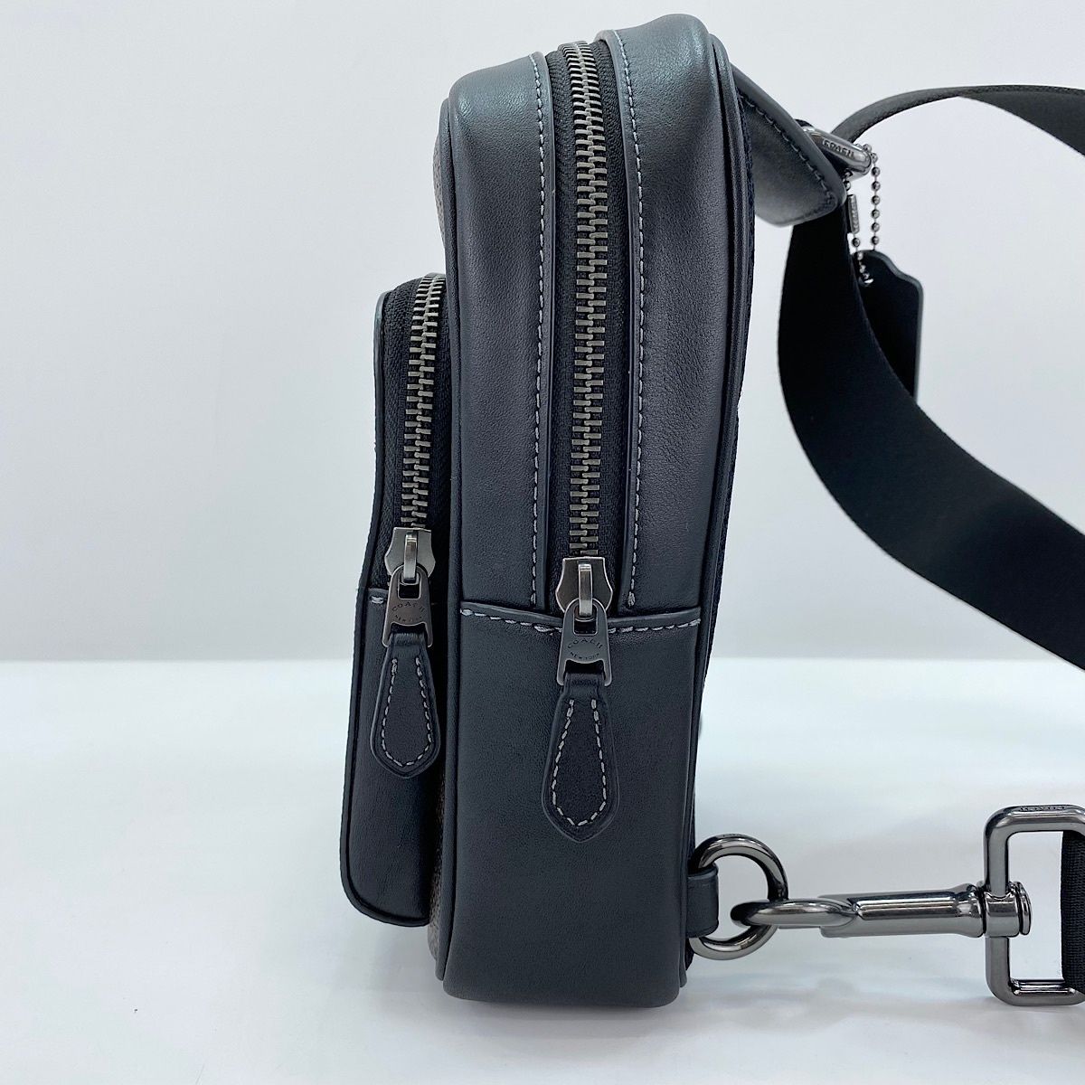 COACH コーチ ボディバッグ レーサースリング パック・シグネチャー
