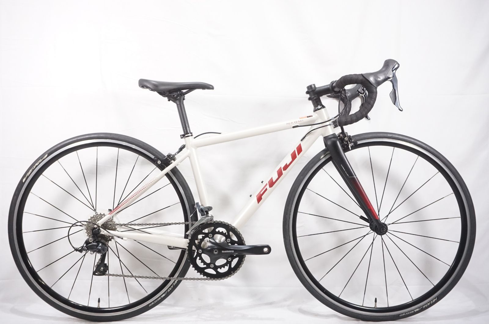 FUJI 「フジ」 NAOMI 2019年モデル ロードバイク / バイチャリAKIBA店