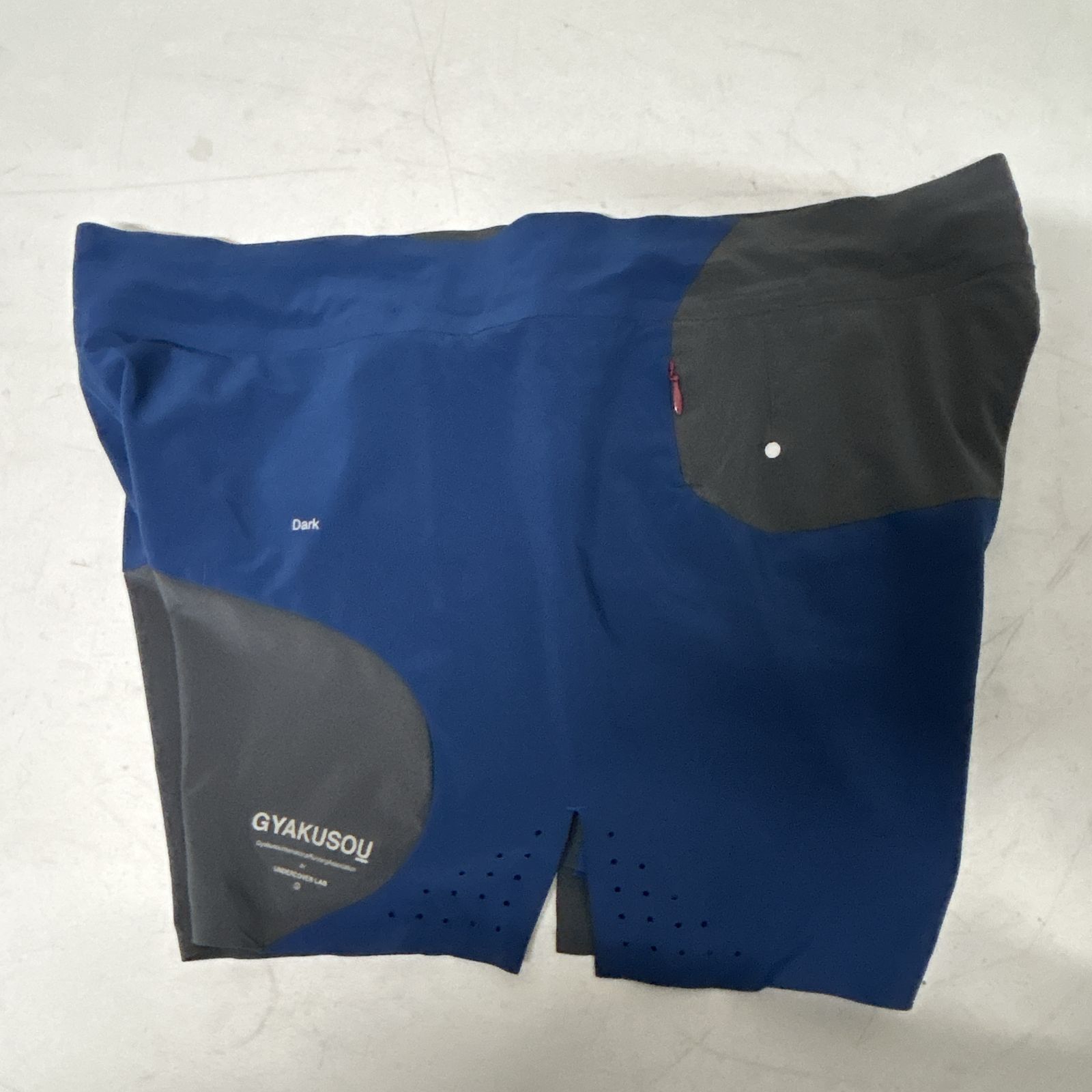 浜館76-2379] NIKE × UNDERCOVER コラボ GYAKUSOU DRI-FIT ランニング