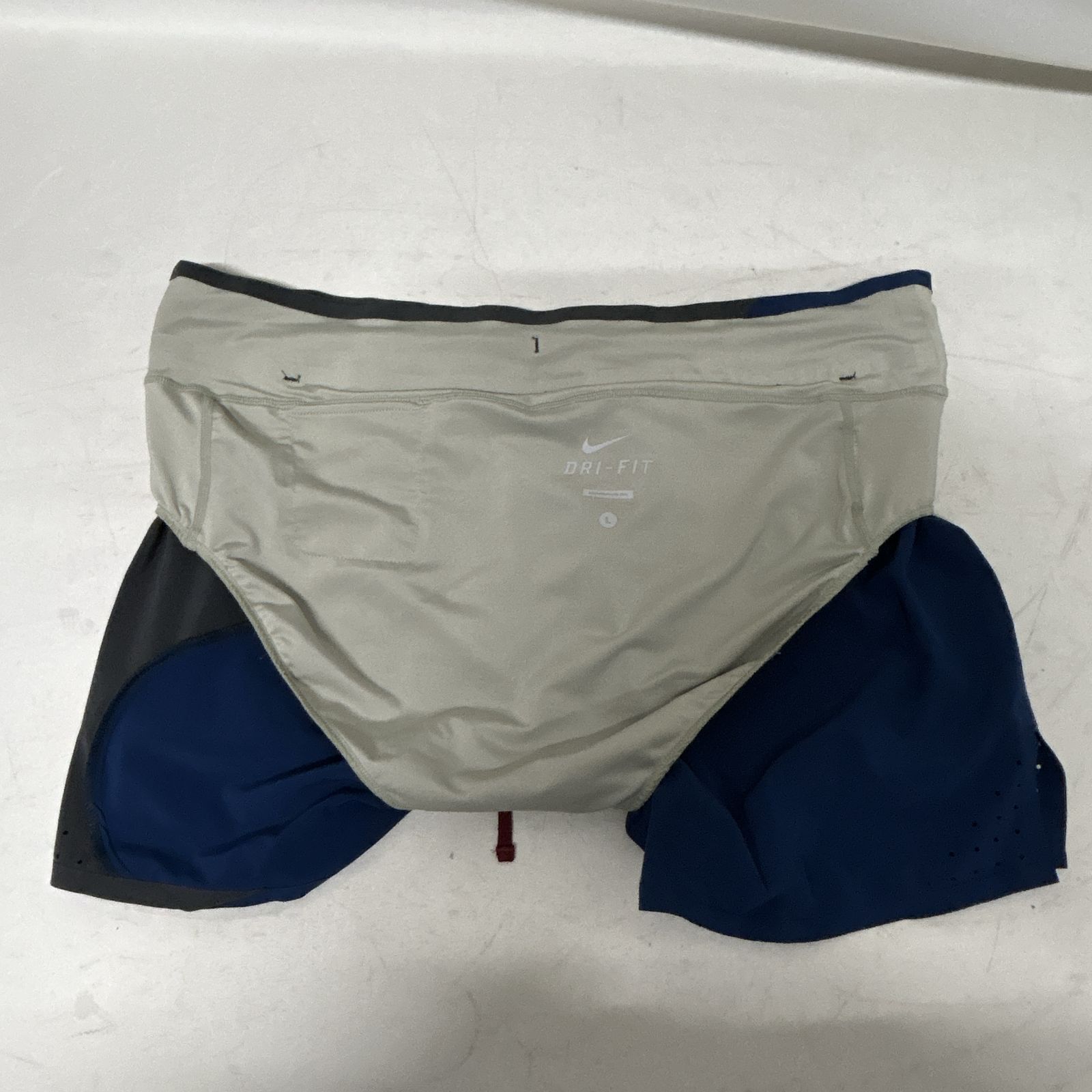 浜館76-2379] NIKE × UNDERCOVER コラボ GYAKUSOU DRI-FIT ランニング