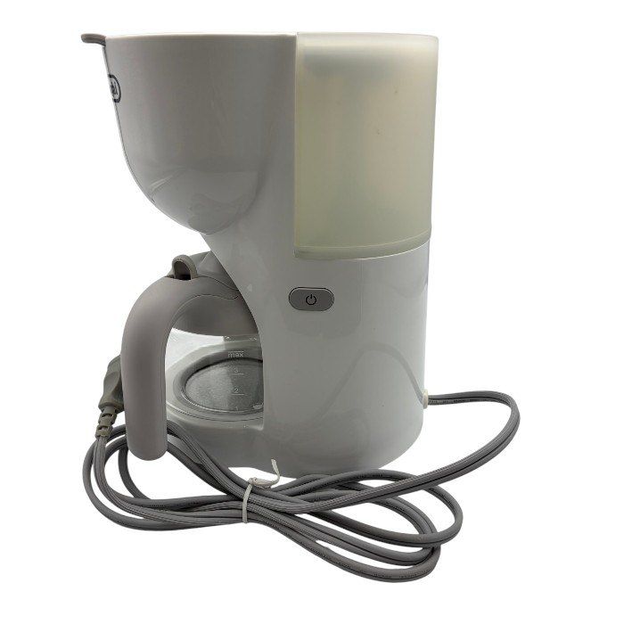 ⭐新品未使用⭐DeLonghi ドリップコーヒーメーカー CM200J DeLonghi デロンギ トゥルー ドリップコーヒーメーカー CM200J 家電