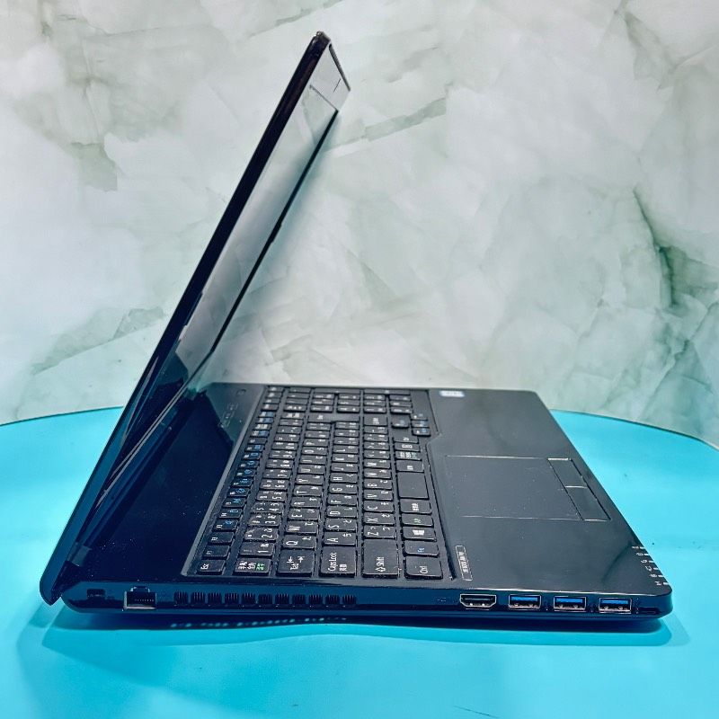 夏セール☆動作確認済 LIFEBOOK ノートパソコン Core i7 SSD240GB 