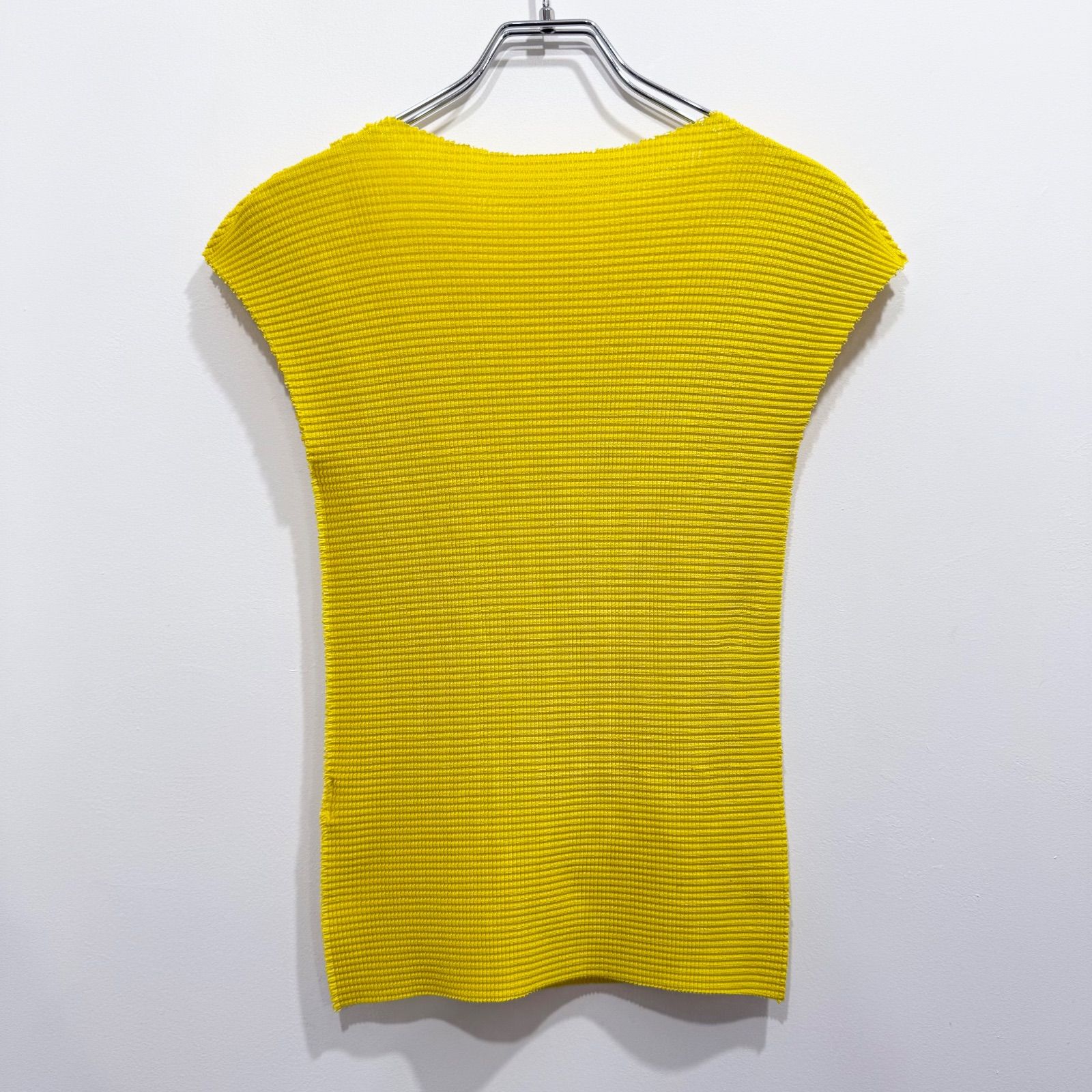 新品同　イッセイミヤケ me ワッフルカットソー 半袖　イエローベース　F me ISSEY MIYAKE ミー イッセイミヤケ 半袖Tシャツ ノースリーブ