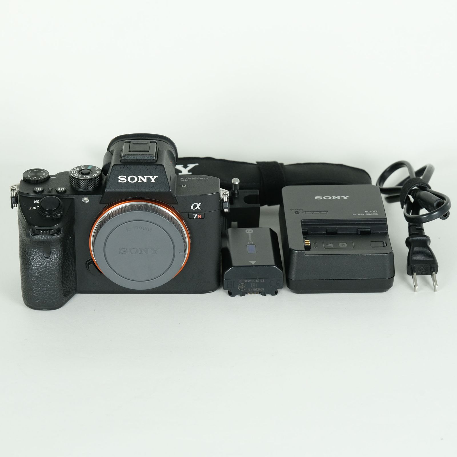 並品 | シャッター数56,267回] SONY α7R III（ILCE-7RM3） | SONY E