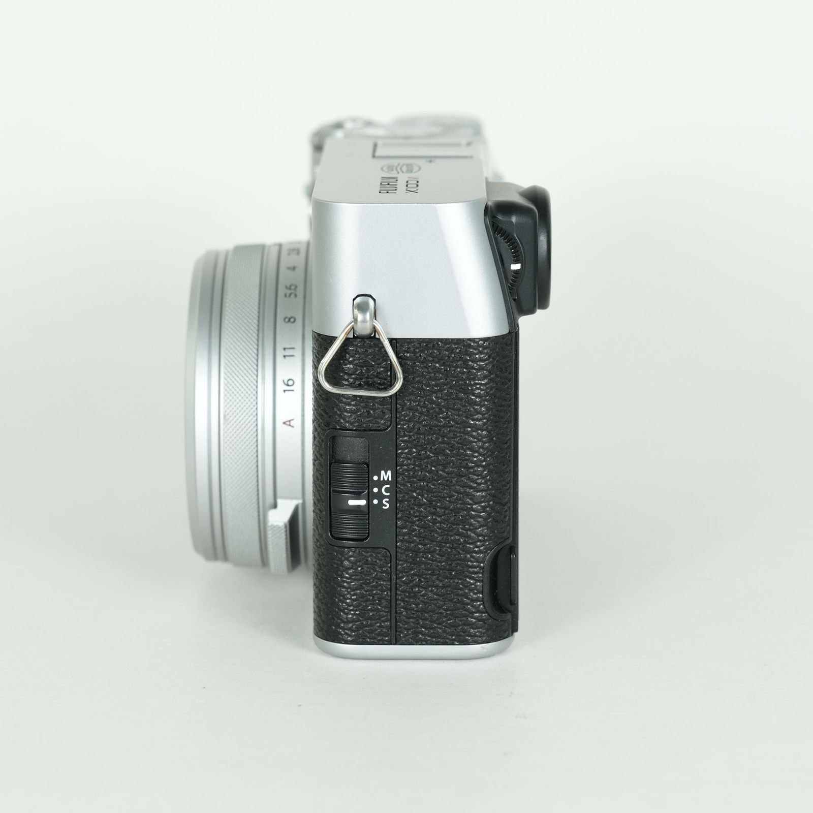 美品 | シャッター数6,700回] FUJIFILM X100VI [シルバー