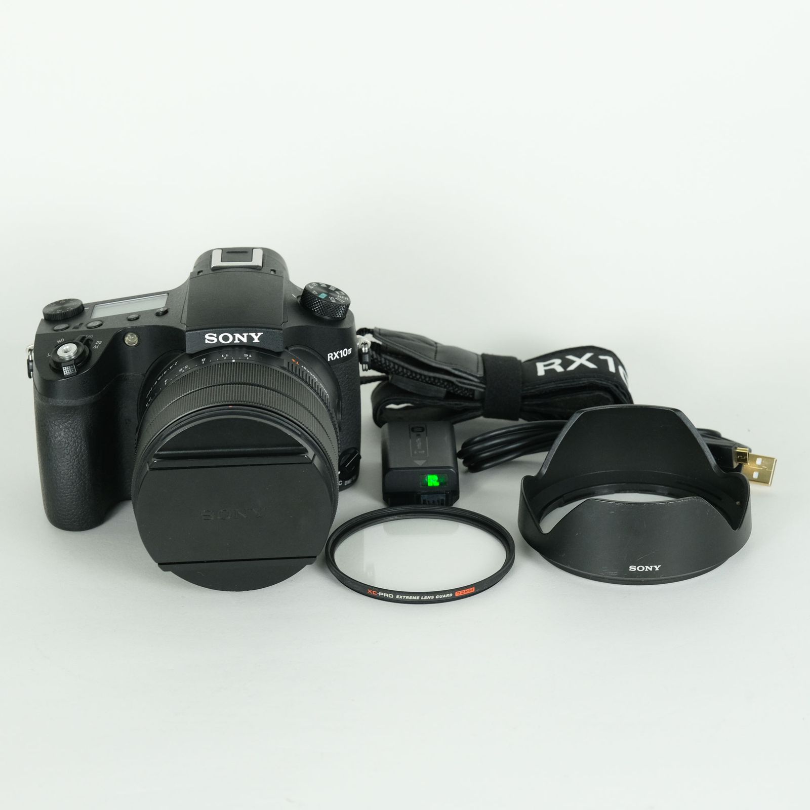 [良品 | フィルター付] SONY Cyber-shot DSC-RX10M4 | コンパクトデジタルカメラ