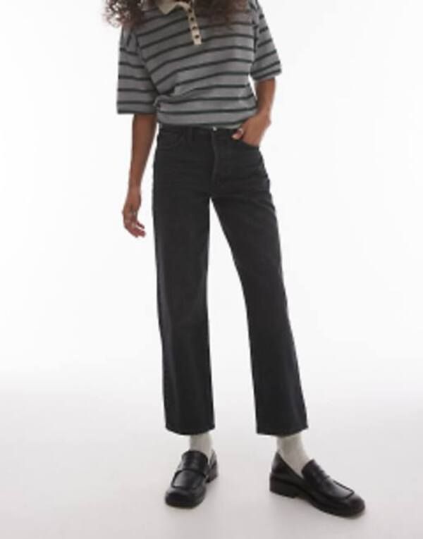 トップショップ レディース ボトムス デニムパンツ クロップド ジーンズ Topshop Runway cropped mid rise jeans in washed WASHED BLACK ブラ