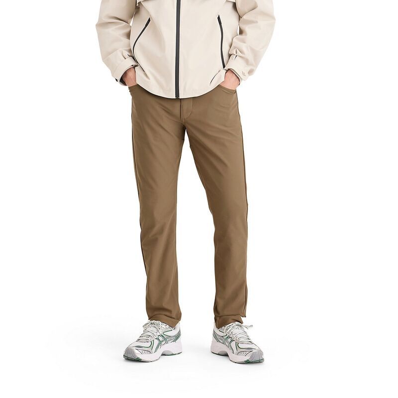 ドッカーズ メンズ ボトムス カジュアルパンツ スリムフィット Mens Dockers Go Airweave Slim Fit Pants Otter