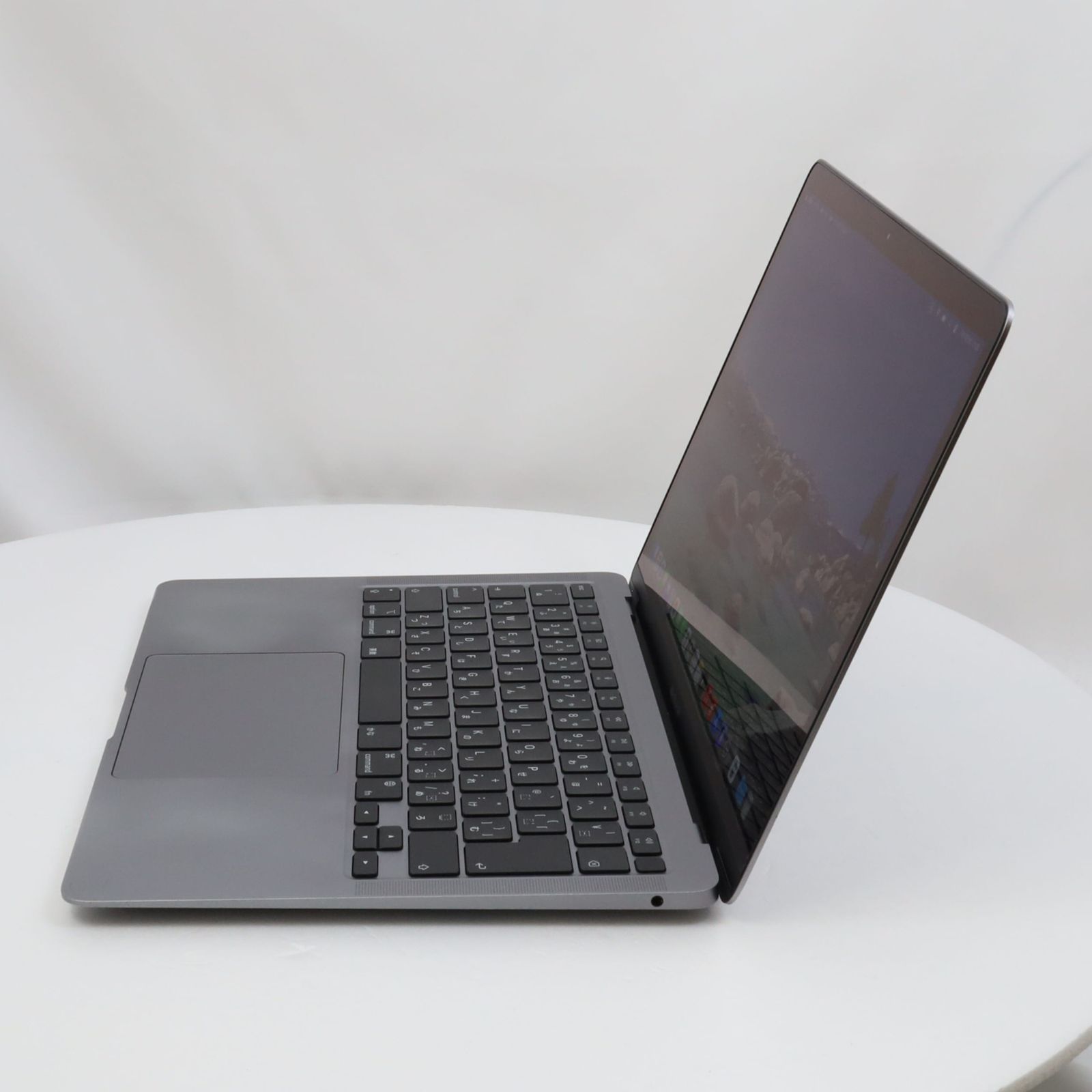 MacBook Air 13-inch 2020 M1【ランク：C】【カラー：スペースグレイ