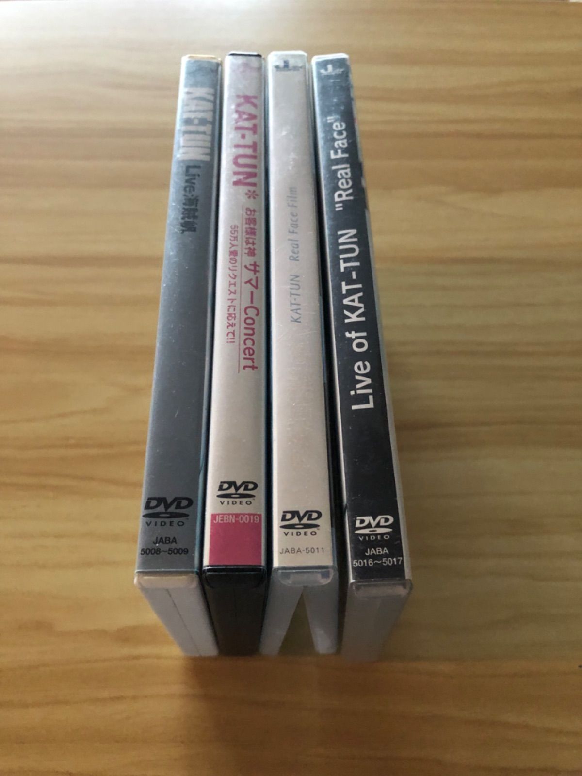 中古] [DVD] KAT-TUN 4枚セット／「Live 海賊帆〈2枚組〉」& 「お客様
