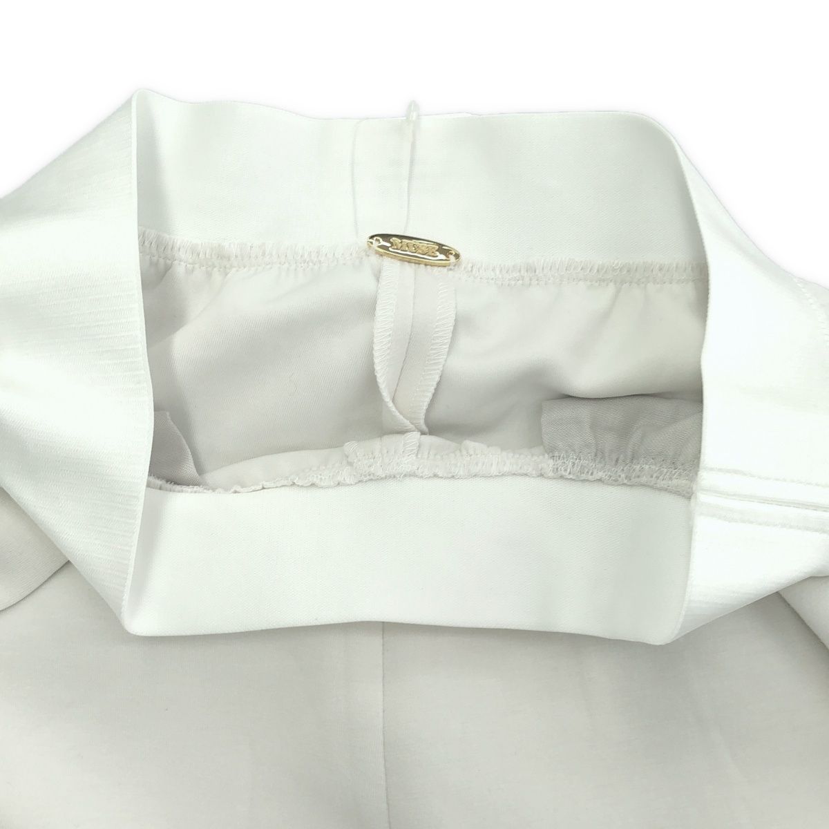 MUSE de deuxieme classe ミューズ ドゥ ドゥーズィエム クラス 25SS