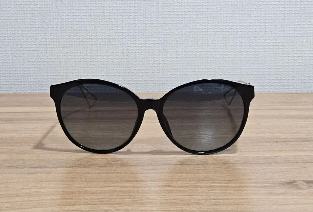 ディオール サングラス DIOR CONFIDENT 1F QFEHD