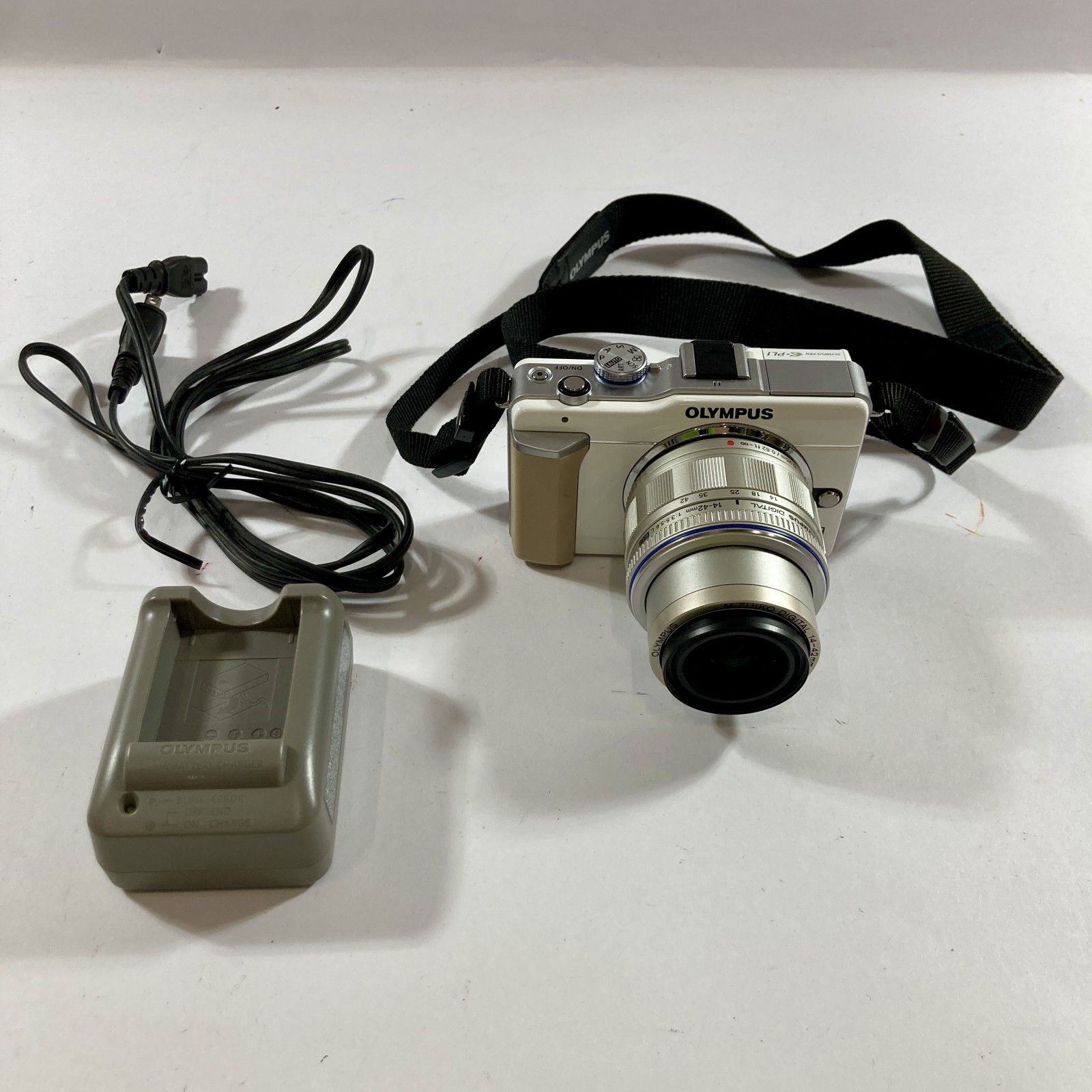 ★ OLYMPUS オリンパス PEN Lite E-PL1 ミラーレス一眼カメラ ホワイト 動作品 現状品