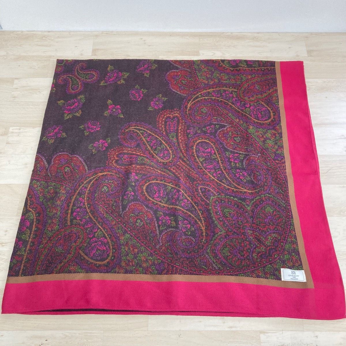 美品 GIVENCHY/ジバンシィ ペイズリー柄 スカーフ/ショール/FOULARDS