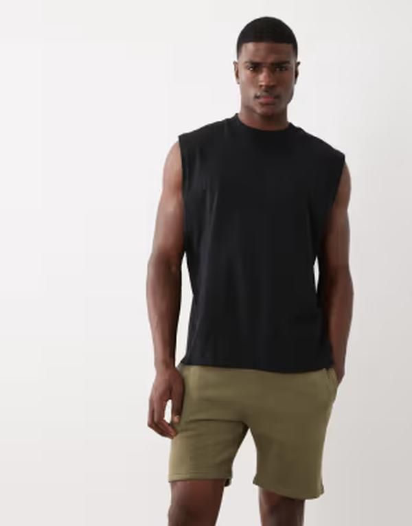 エイソス メンズ ボトムス ハーフパンツ・ショーツ ショートパンツ ジャージー ASOS DESIGN Essentialslimid length jersey shorts Dusky green 7,489円