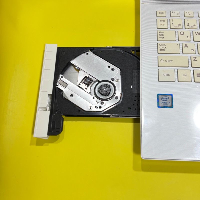 dynabook Core i7 完品 SSD 8GB Win11 Office付 - メルカリ