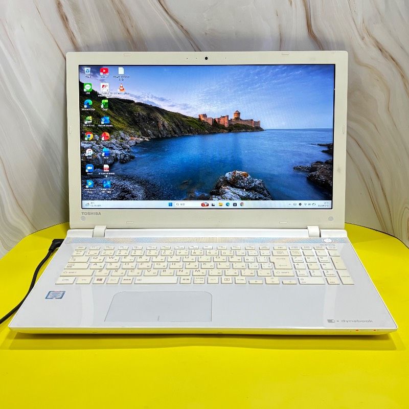 dynabook Core i7 完品 SSD 8GB Win11 Office付 - メルカリ