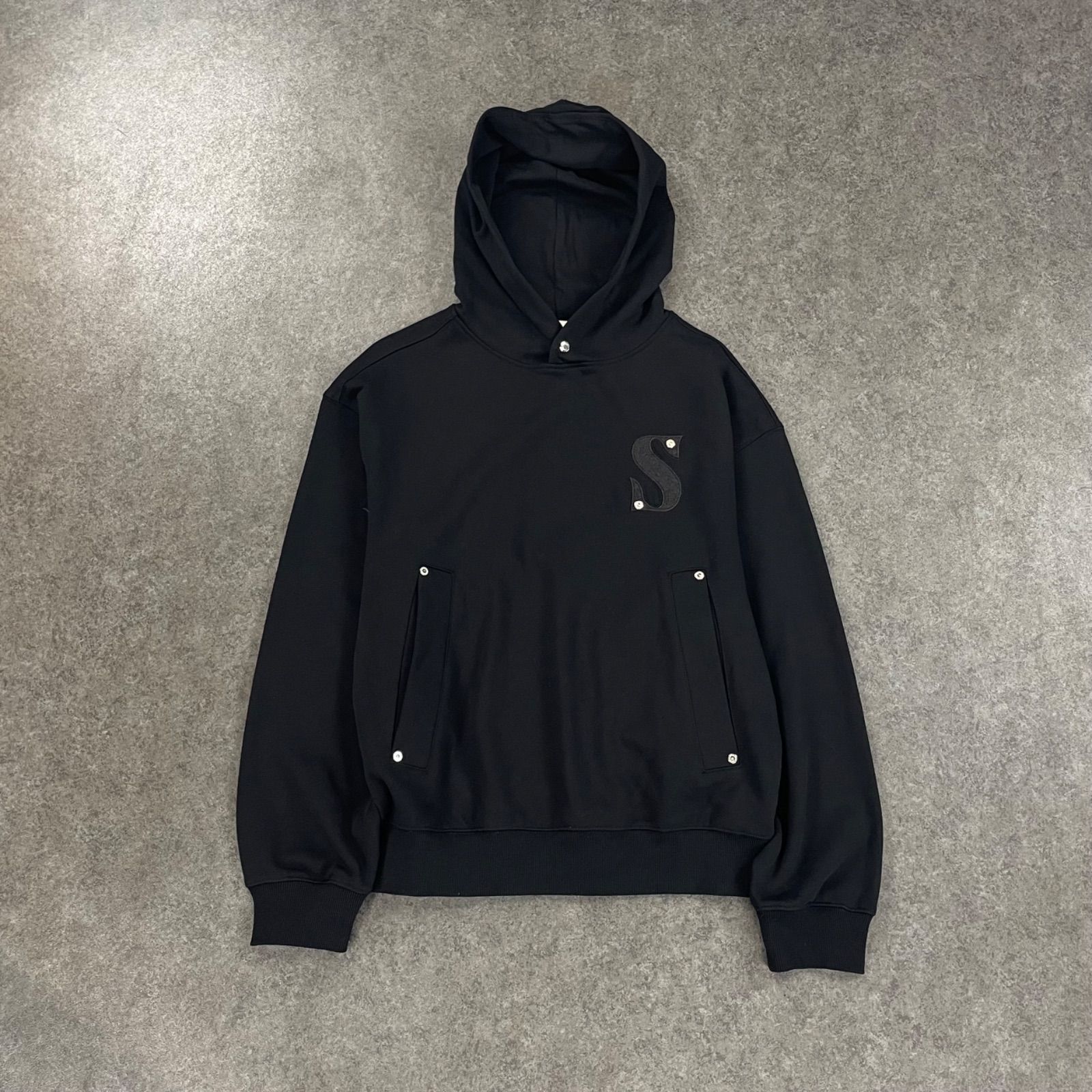 SATUR Hoodie セター スウェット パーカー フーディー プルオーバー ブラック ユニセックス SA253UTH05