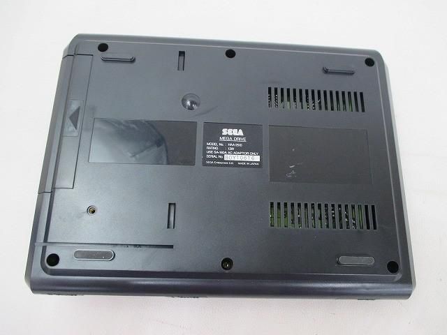 N878 ☆ セガ メガドライブ　本体 箱付き　HAA-2510  SEGA ジャンク品 ゲーム セガ メガドライブ 本体 HAA-2510 コントローラー