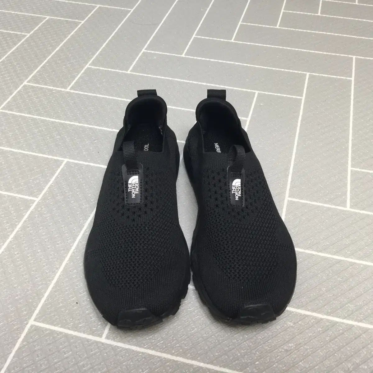 THE NORTH FACE ザノースフェイス スリッポン 245 7,580円